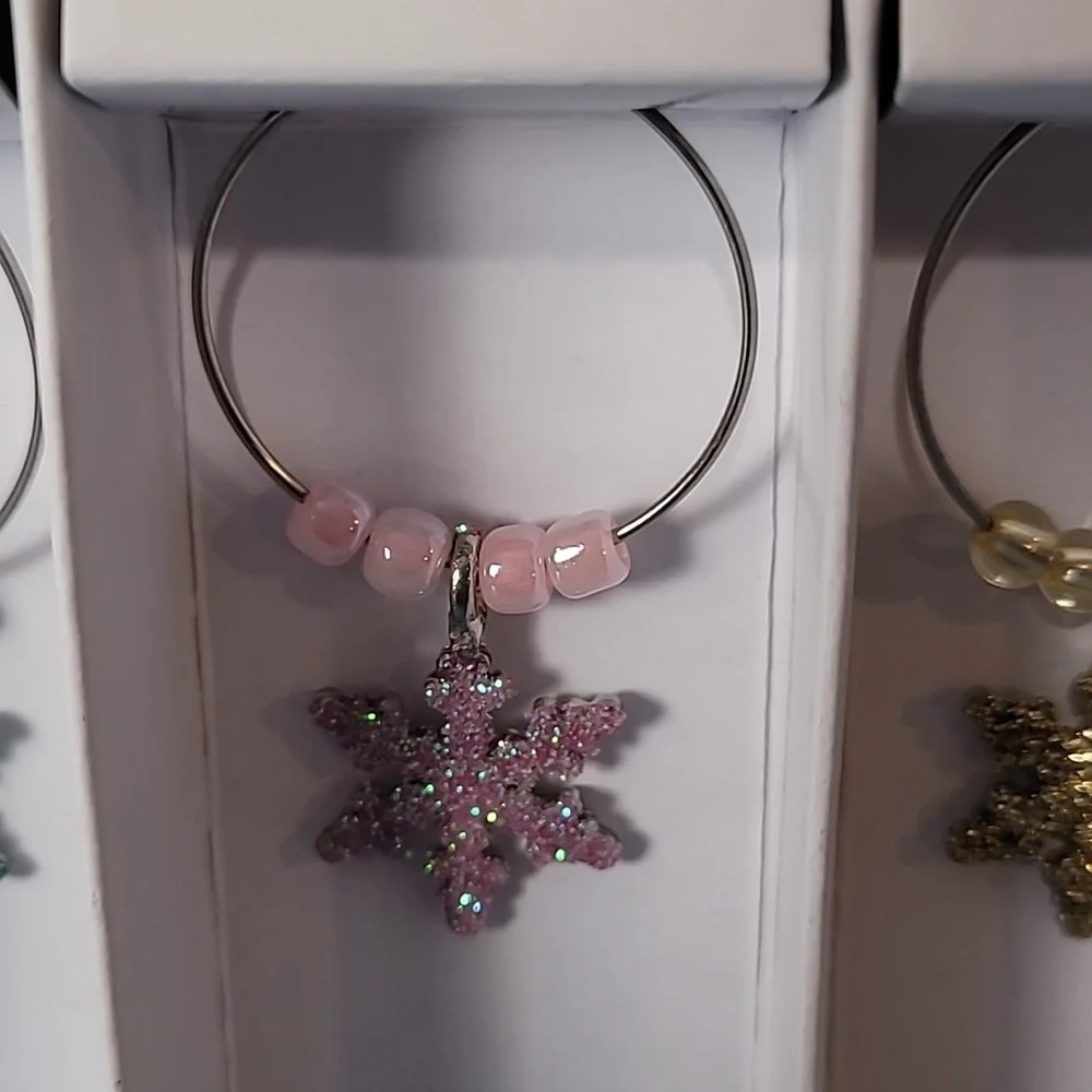 ASHLEY NICOLE WINE GLASS CHARMS